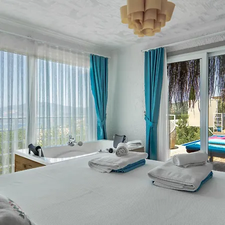 Patika Villa *