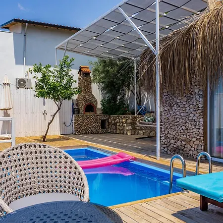 Patika Villa *