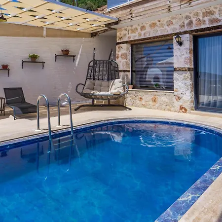 Patika Villa *